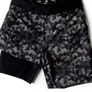 DRIFTLINE Wetsuit Lined Boardshorts | Black/Gray Camo | Original Mens Drifties